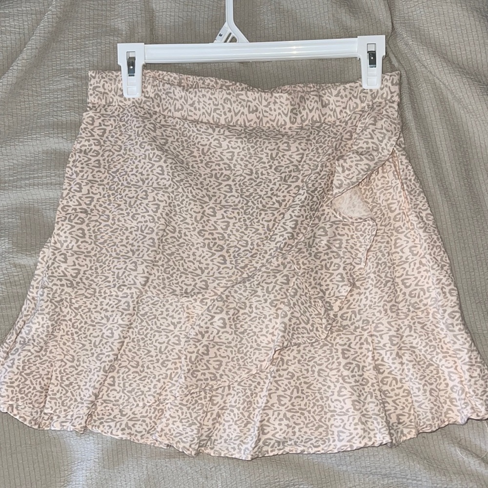 2/$10 Pink Cheetah print mini skirt💓🌸🌷